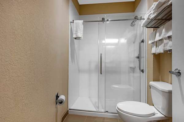  - Comfort Inn & Suites East Montgomery - I-85, Exit 6