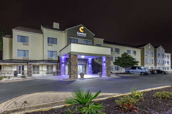 - Comfort Inn & Suites East Montgomery - I-85, Exit 6