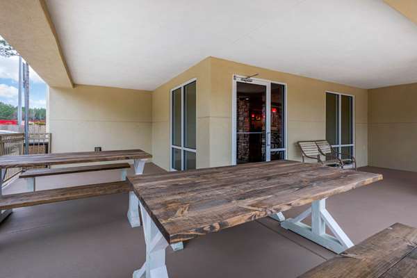  - Comfort Inn & Suites East Montgomery - I-85, Exit 6