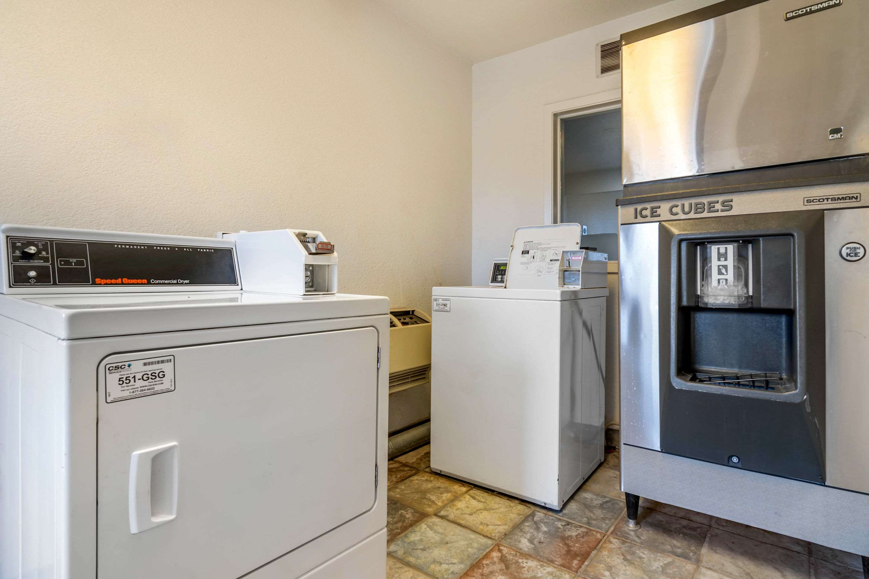 Guest laundry facilities | Rodeway Inn