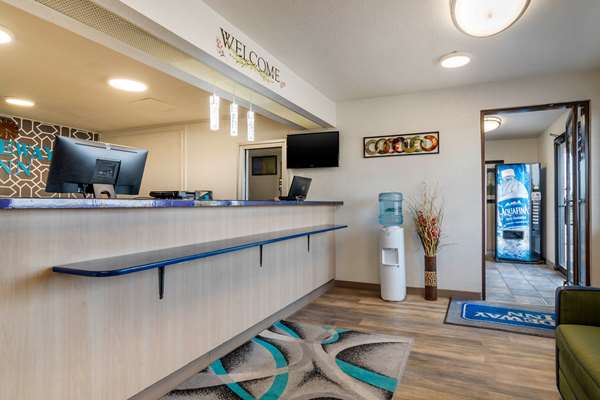  - Rodeway Inn Hays - I-70, Exit 159