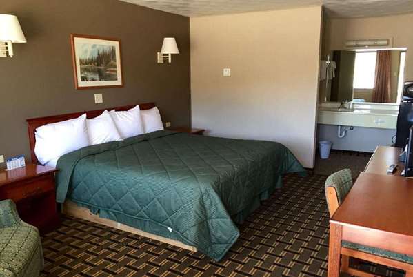  - Travelodge Evanston - I-80, Exit 6