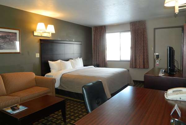  - Travelodge Evanston - I-80, Exit 6