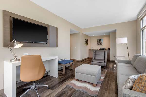 Suite - Cambria Hotel Mount Pleasant