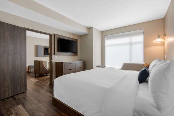 Suite - Cambria Hotel Mount Pleasant