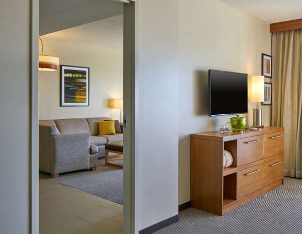 Suite - Hyatt Place Hotel Oceanfront Ocean City
