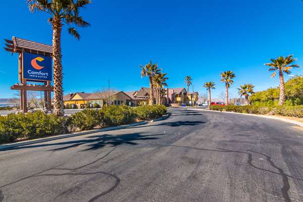 Exterior view - Comfort Inn & Suites Mojave