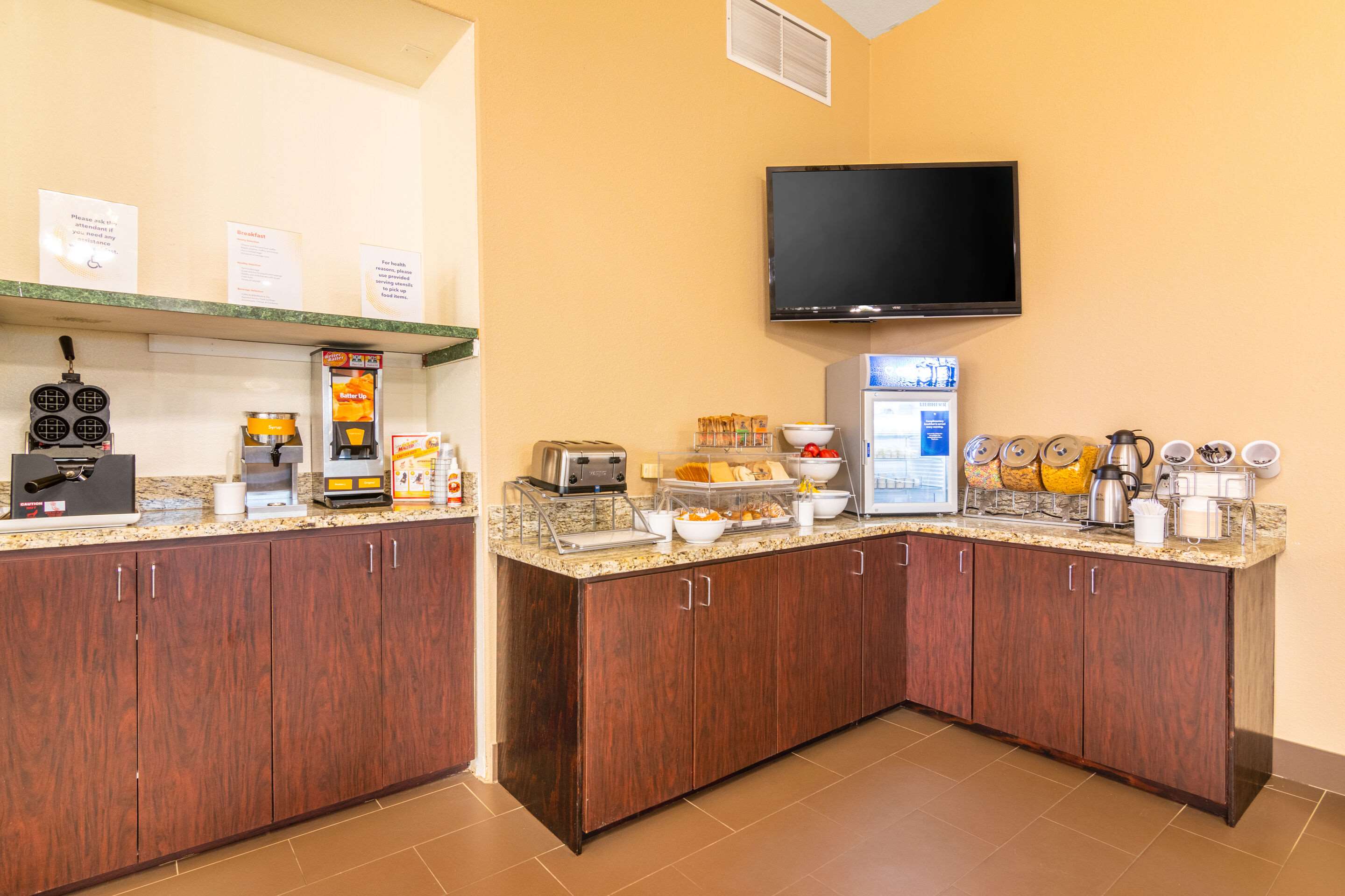 Breakfast area
