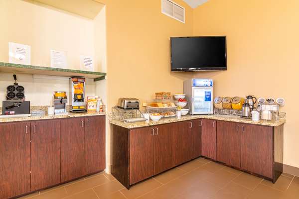 Amenities - Comfort Inn & Suites Mojave