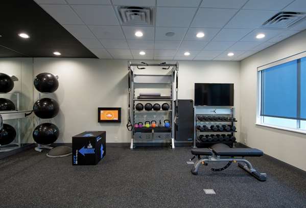 Fitness/ Exercise Room - Tru by Hilton Hotel Lafayette