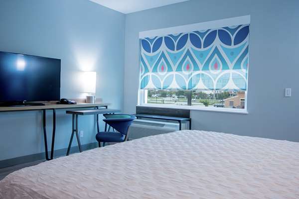  - Tru by Hilton Hotel Lafayette