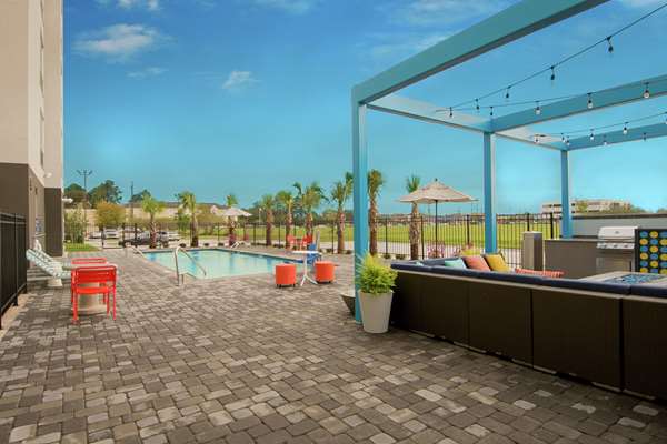 Pool - Tru by Hilton Hotel Lafayette