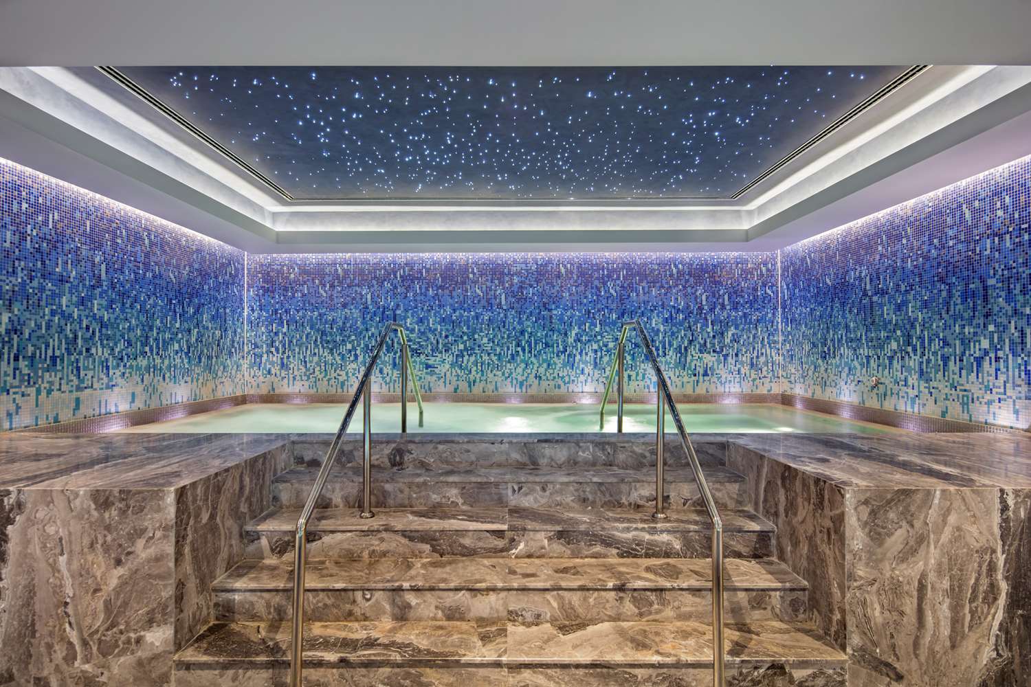 DoubleTree by Hilton Skopje