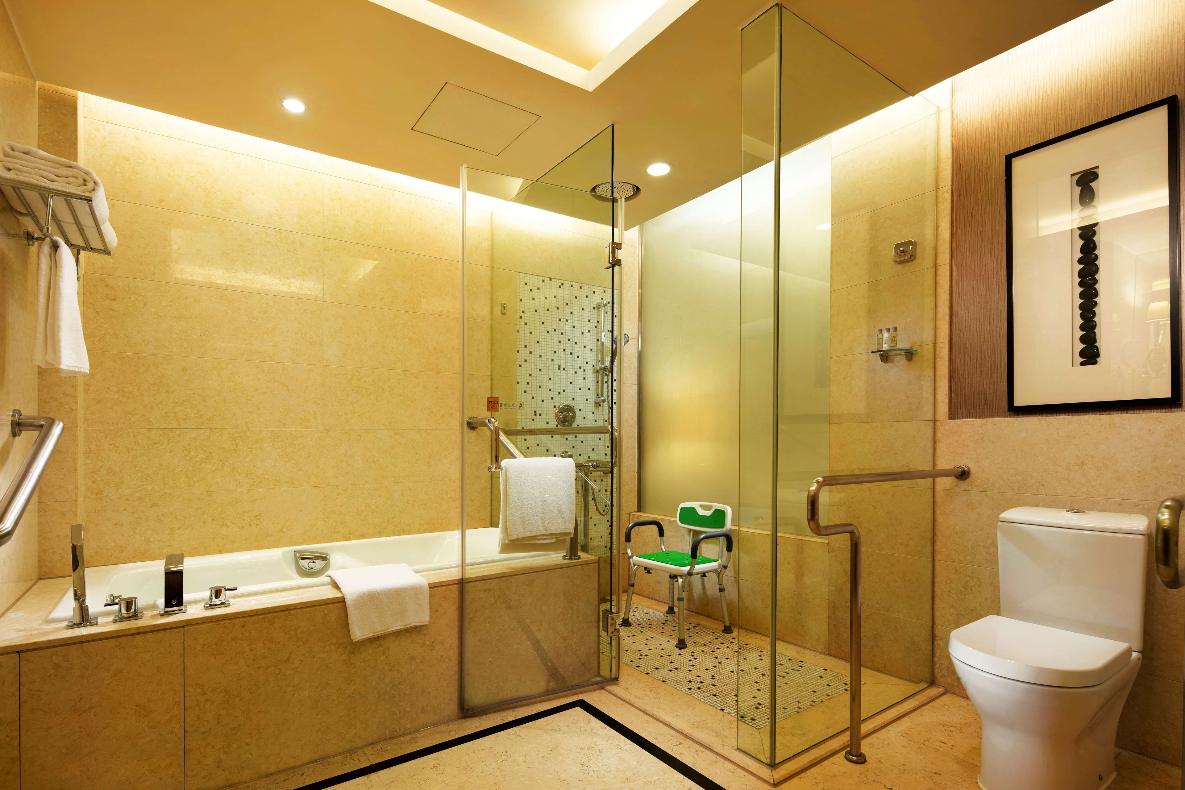 Hilton Xiamen Room Type - KING ACCESSIBLE ROOM