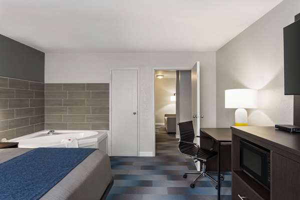 Suite - Days Inn Chillicothe