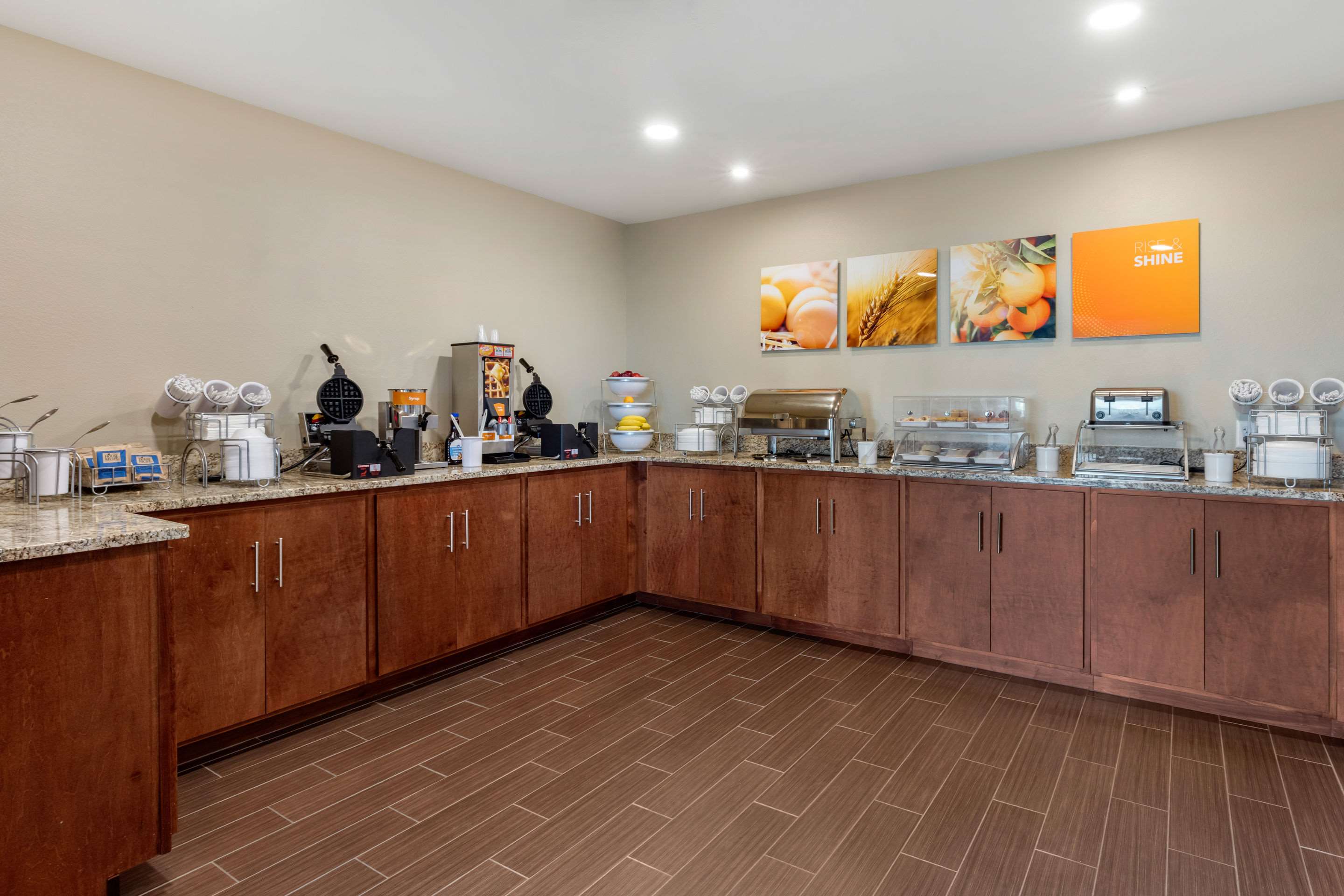 Breakfast area