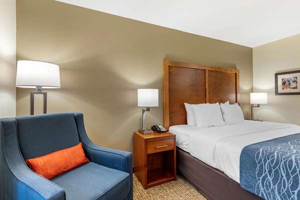  - Comfort Inn White House