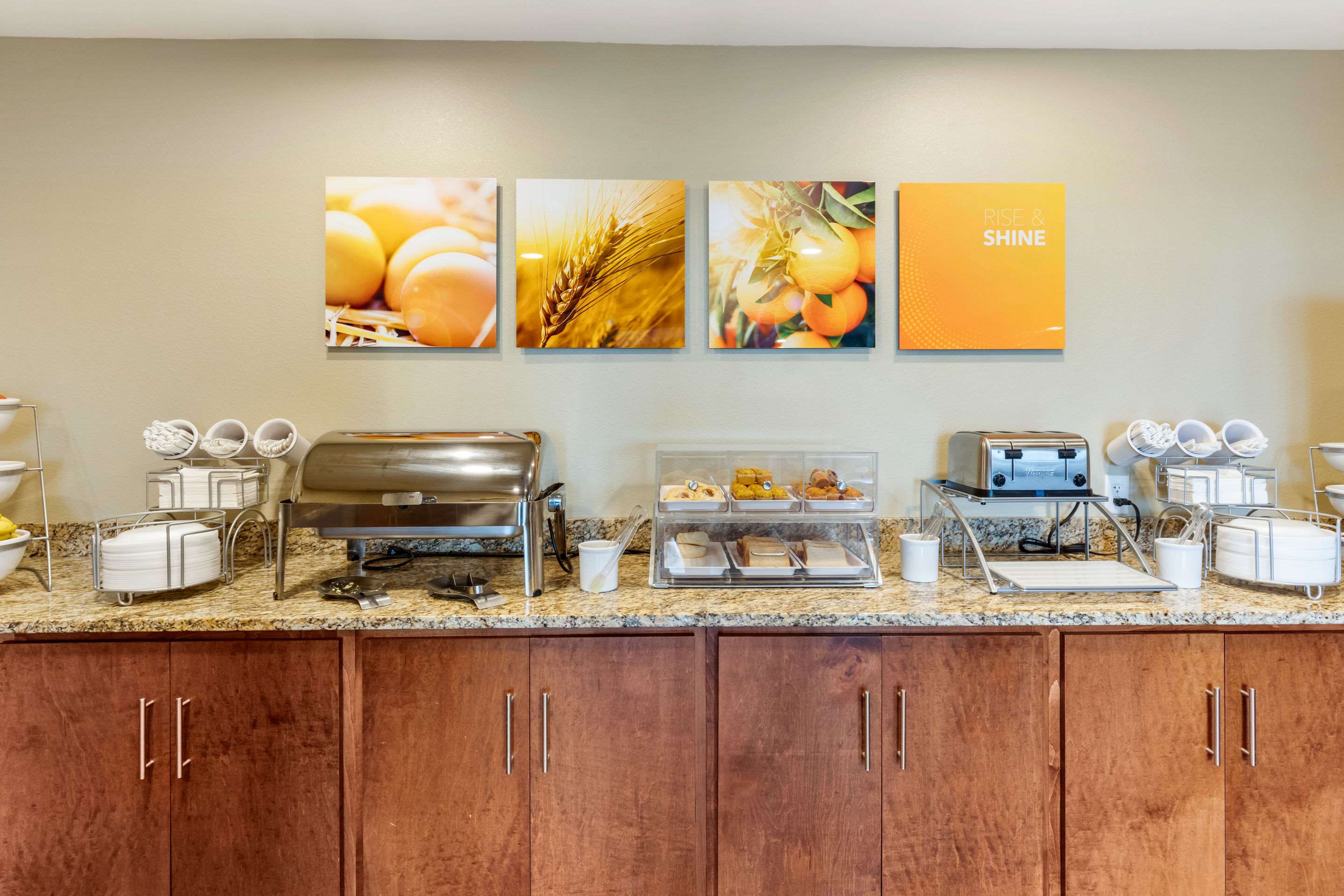 Breakfast area