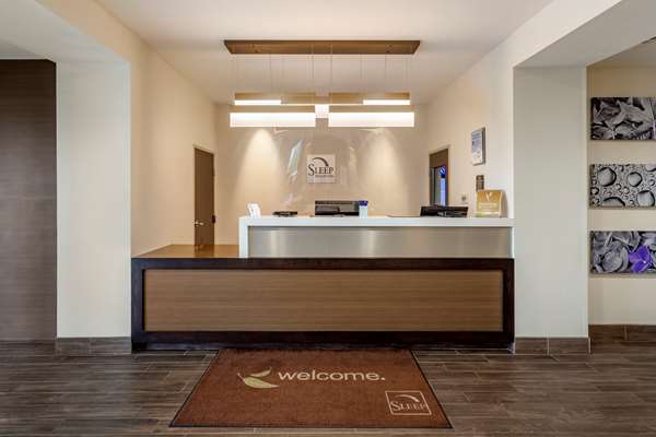  - Sleep Inn & Suites Clarksville - I-24, Exit 4