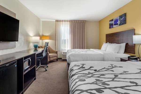  - Sleep Inn & Suites Clarksville - I-24, Exit 4