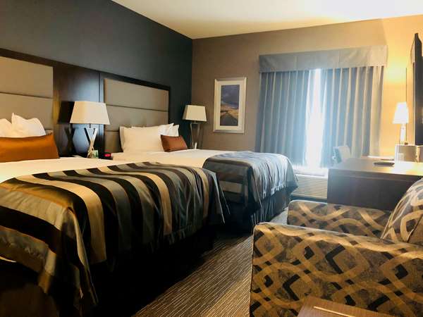  - Wingate by Wyndham Hotel Kamloops