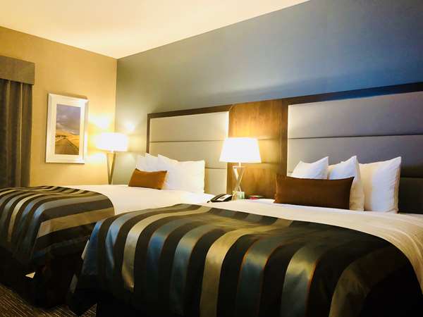  - Wingate by Wyndham Hotel Kamloops