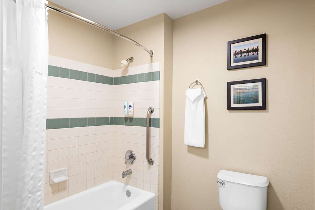 MAINSTAY SUITES EL CENTRO I-8-guestroom-Guest Room,Bathroom,On-Site.jpg