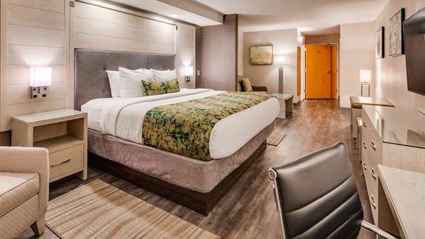  - Best Western Premier Hotel Savannah Airport Pooler - I-95, Exit 102