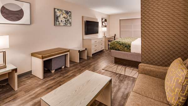  - Best Western Premier Hotel Savannah Airport Pooler - I-95, Exit 102