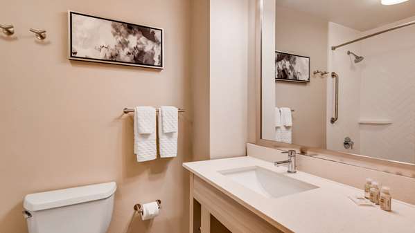  - Best Western Premier Hotel Savannah Airport Pooler - I-95, Exit 102