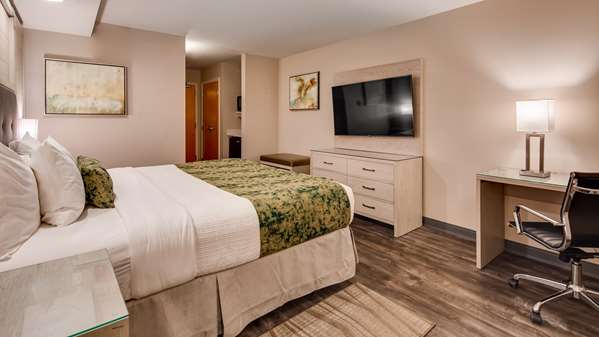  - Best Western Premier Hotel Savannah Airport Pooler - I-95, Exit 102