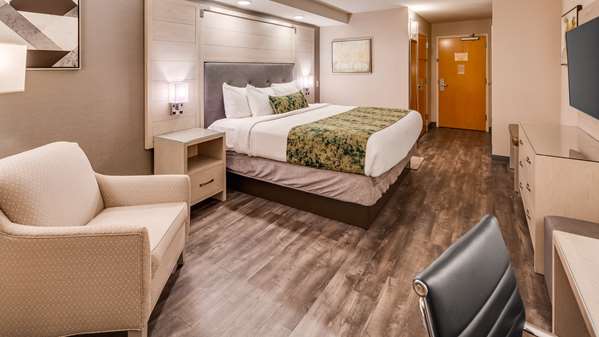  - Best Western Premier Hotel Savannah Airport Pooler - I-95, Exit 102