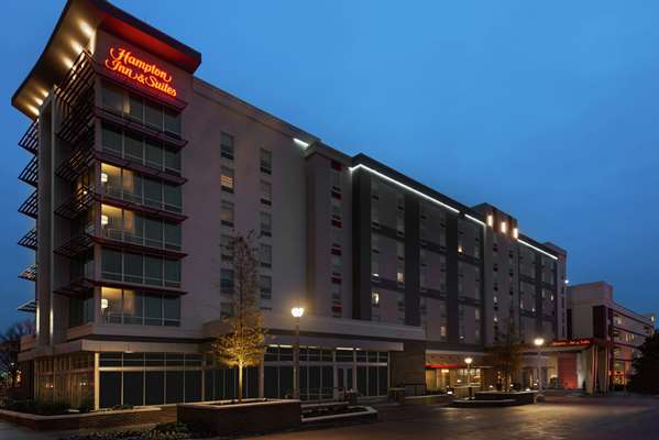 Exterior view - Hampton Inn & Suites Buckhead Atlanta