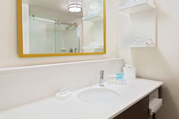  - Hampton Inn & Suites Buckhead Atlanta