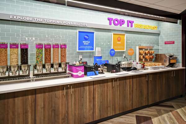 Restaurant - Tru by Hilton Hotel Indiana University Fort Wayne - I-69, Exit 311