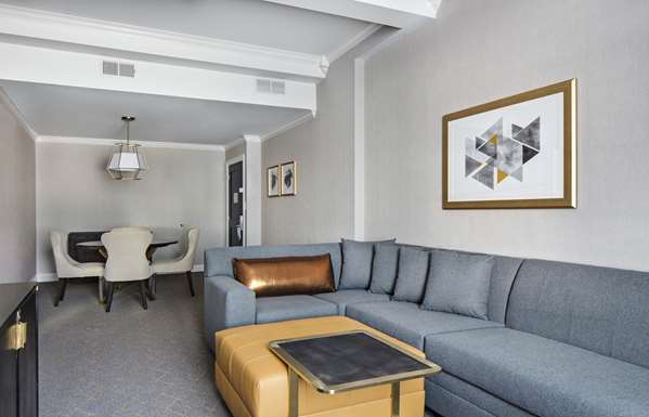  - Sire Hotel Lexington