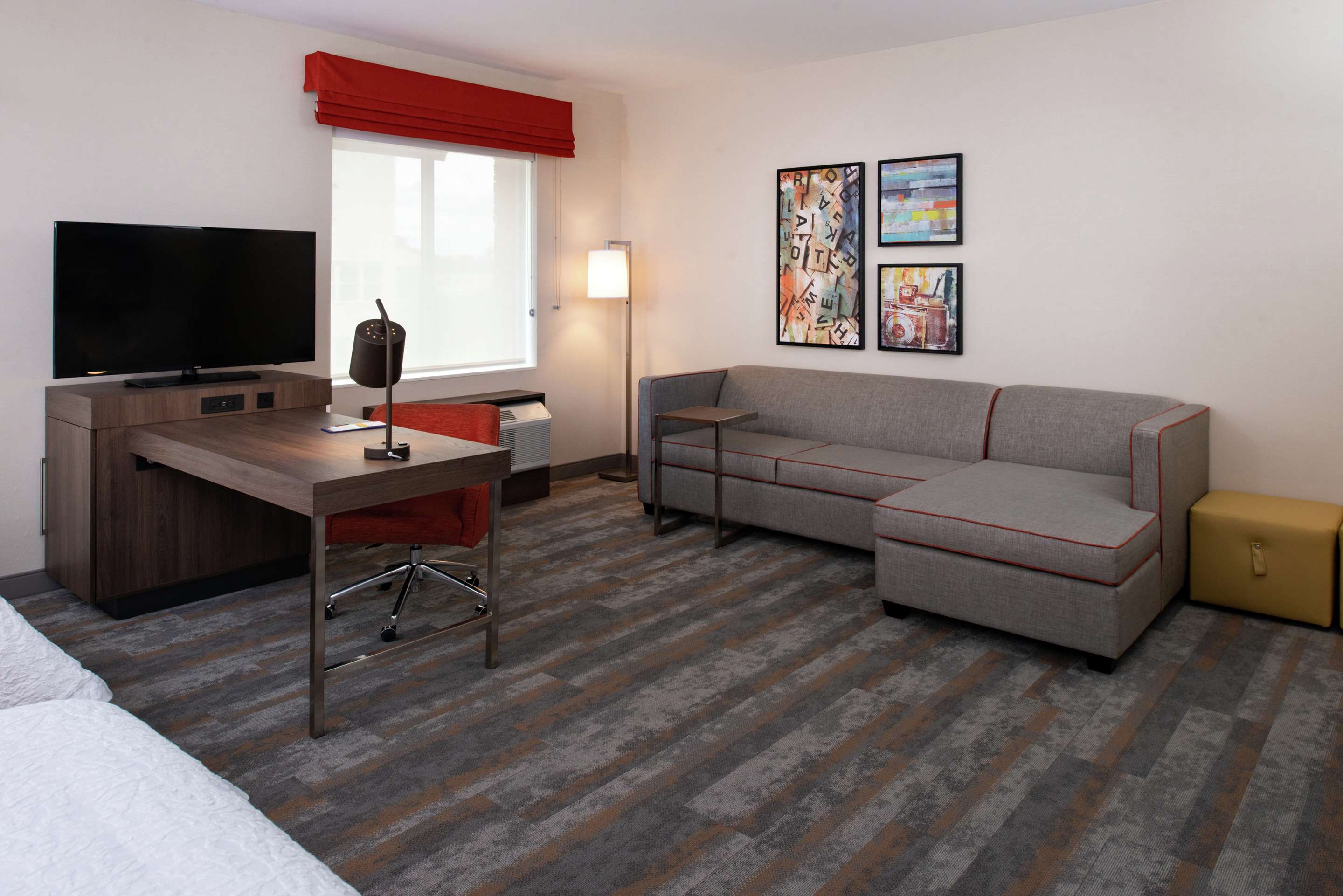 Guest room