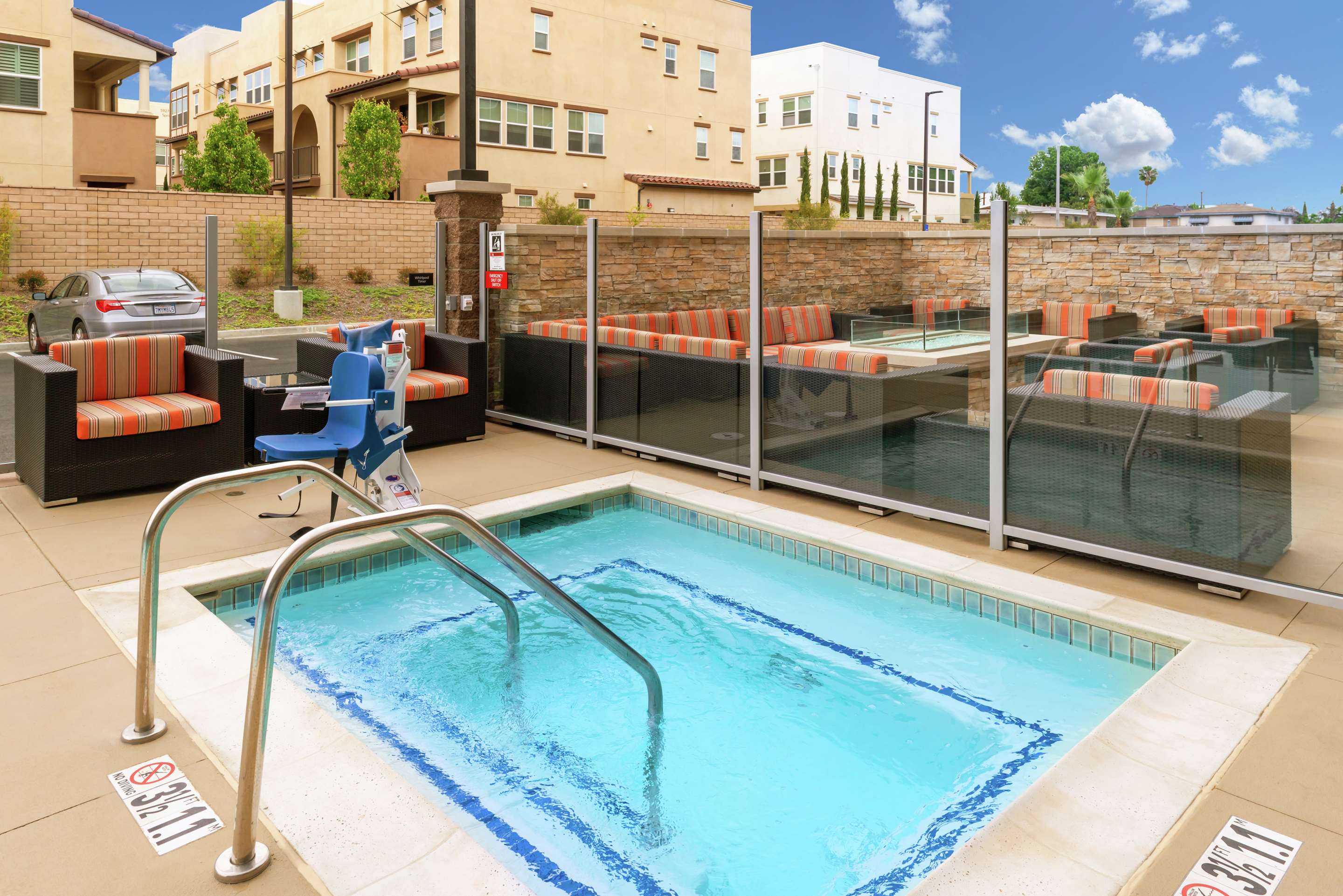 Pool | Hampton Inn & Suites Buena Park