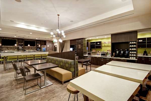 Restaurant - Home2 Suites by Hilton Montebello