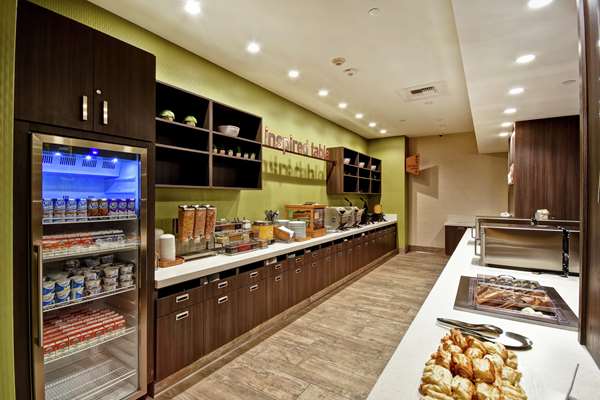 Restaurant - Home2 Suites by Hilton Montebello