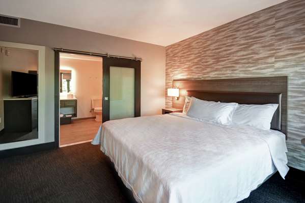  - Home2 Suites by Hilton Montebello