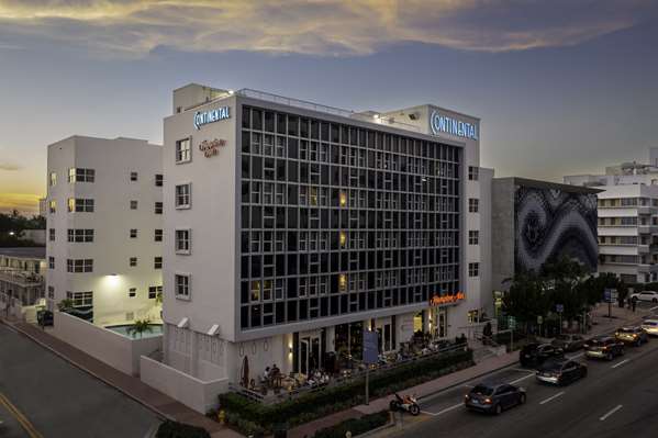 Exterior view - Hampton Inn Mid Beach Miami Beach
