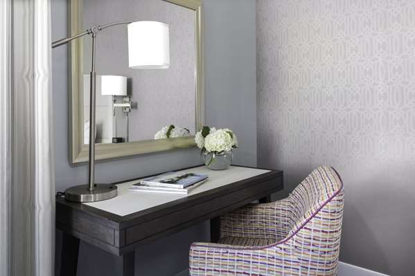  - Hampton Inn Mid Beach Miami Beach