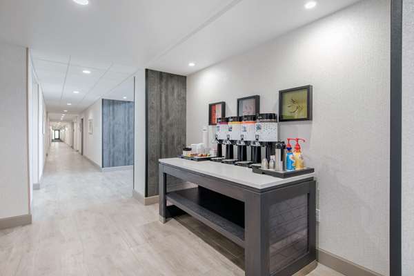 Restaurant - Hampton Inn & Suites Ruidoso Downs