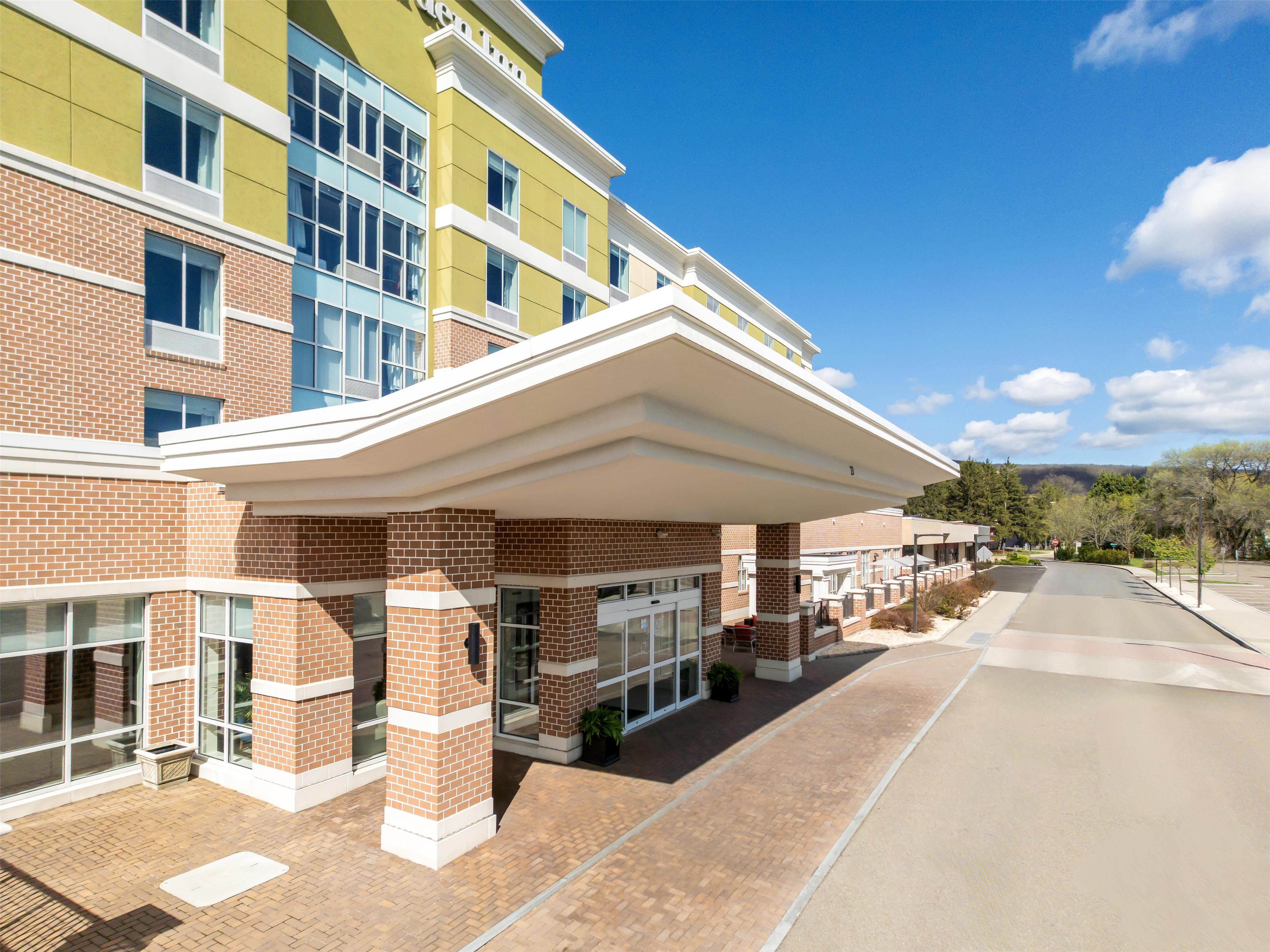 Exterior | Hilton Garden Inn Corning Downtown