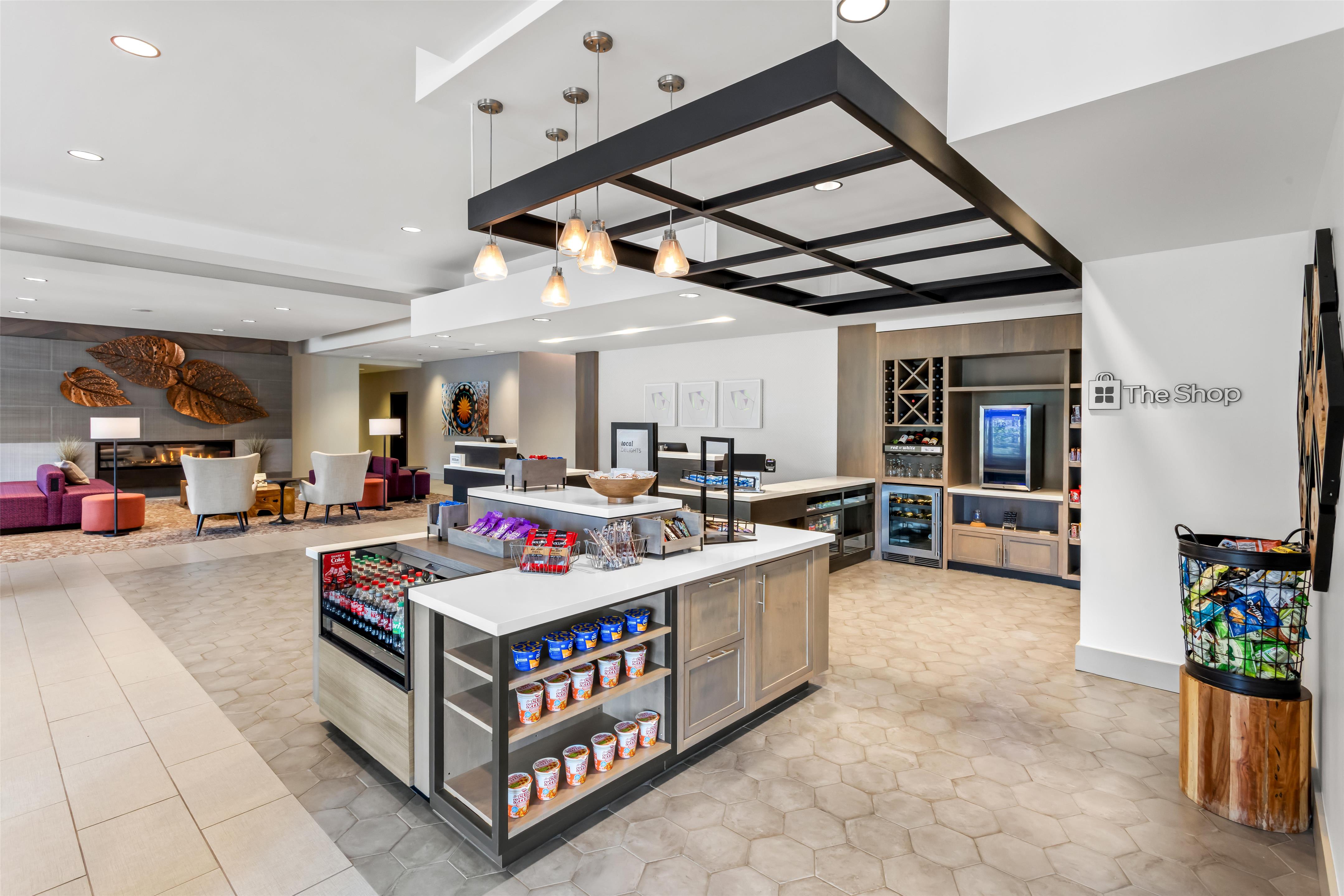 Restaurant | Hilton Garden Inn Corning Downtown