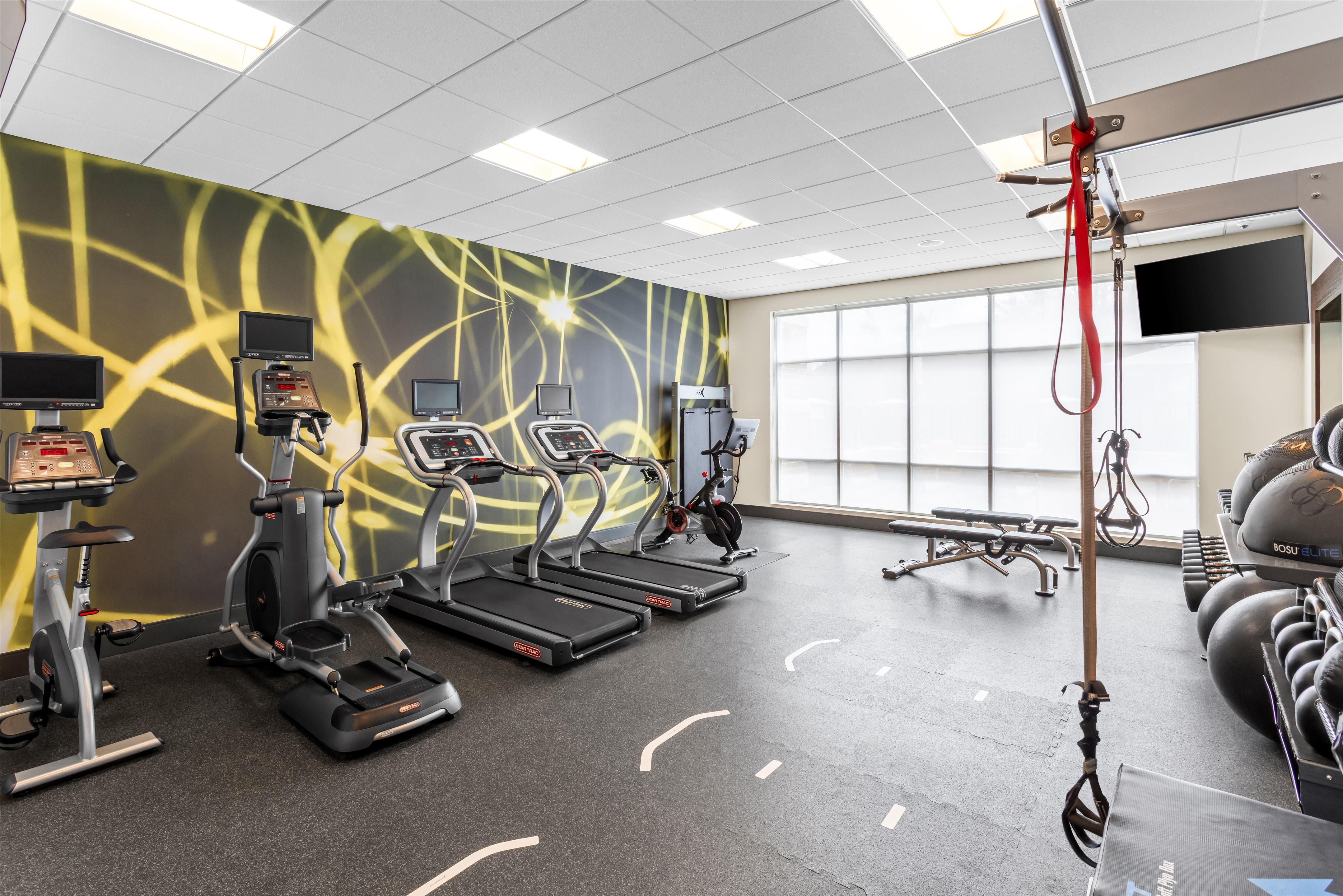 Health club fitness center gym | Hilton Garden Inn Corning Downtown