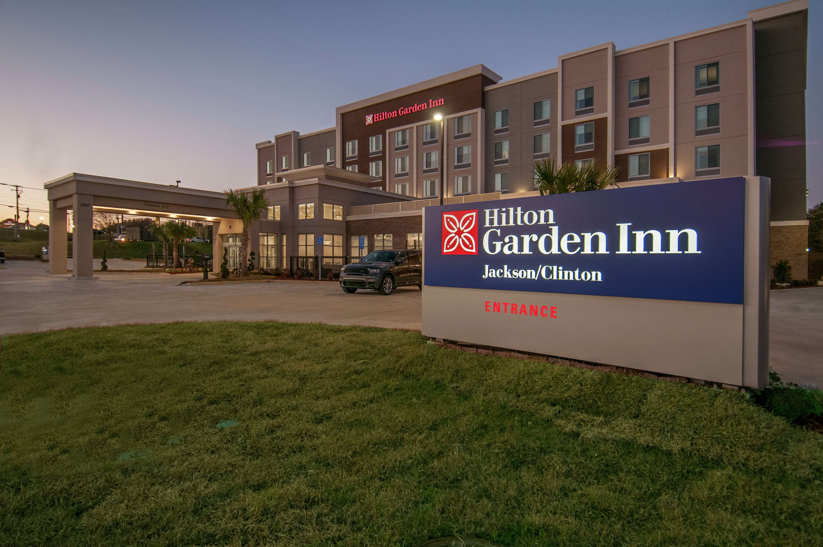 Exterior | Hilton Garden Inn Jackson/Clinton