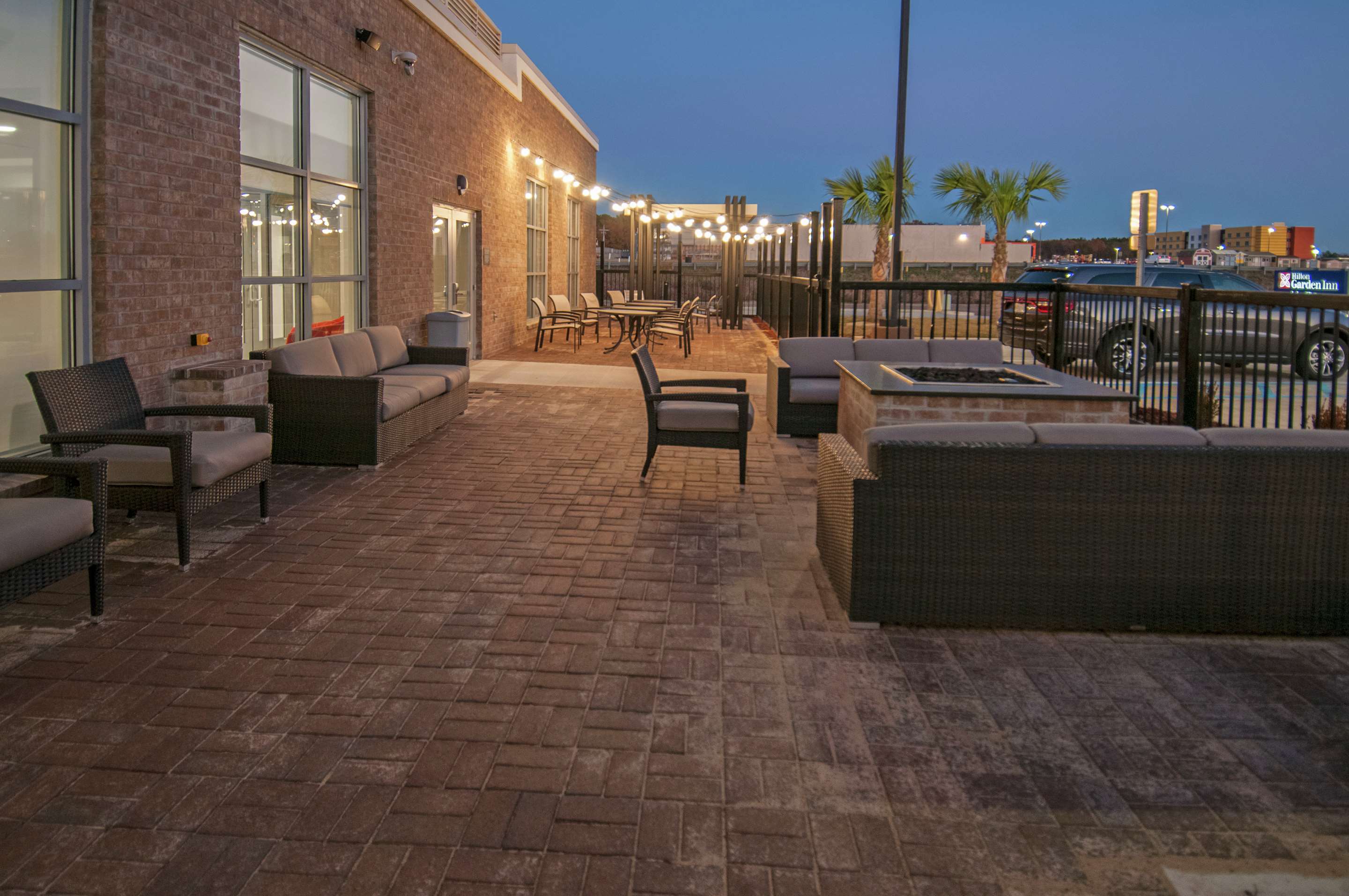 Exterior | Hilton Garden Inn Jackson/Clinton