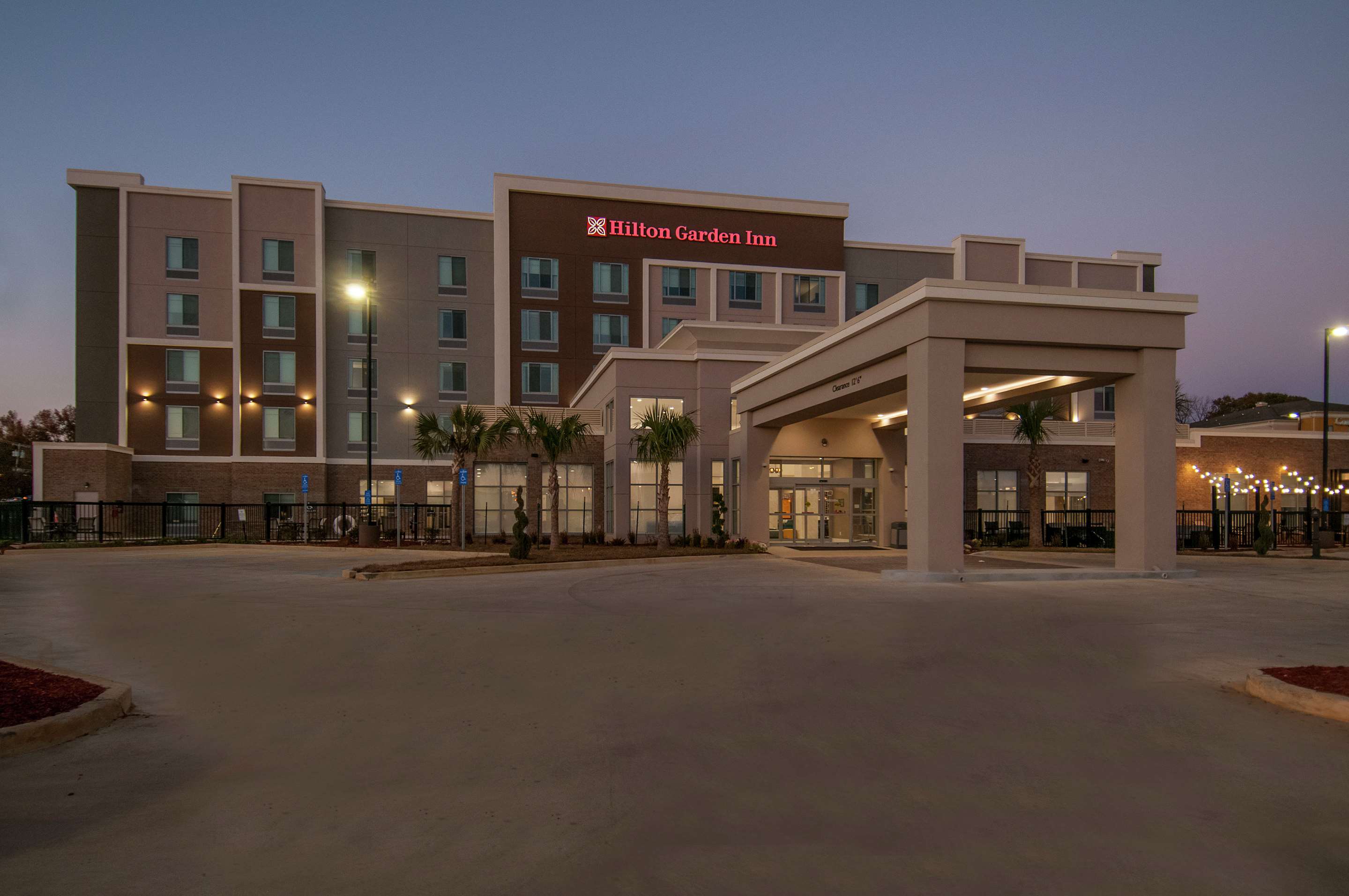 Exterior | Hilton Garden Inn Jackson/Clinton